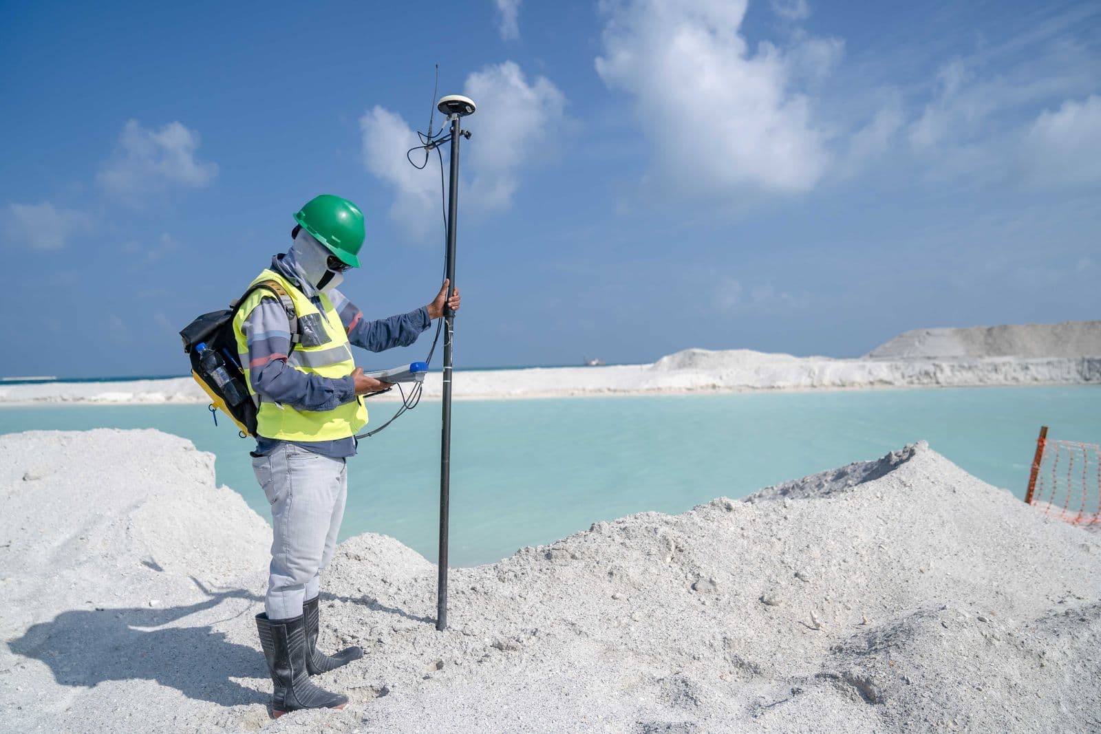 SEO in the UAE: A Land Surveying Firm Went From 0 to 53 Top-10 Keywords in 8 Months